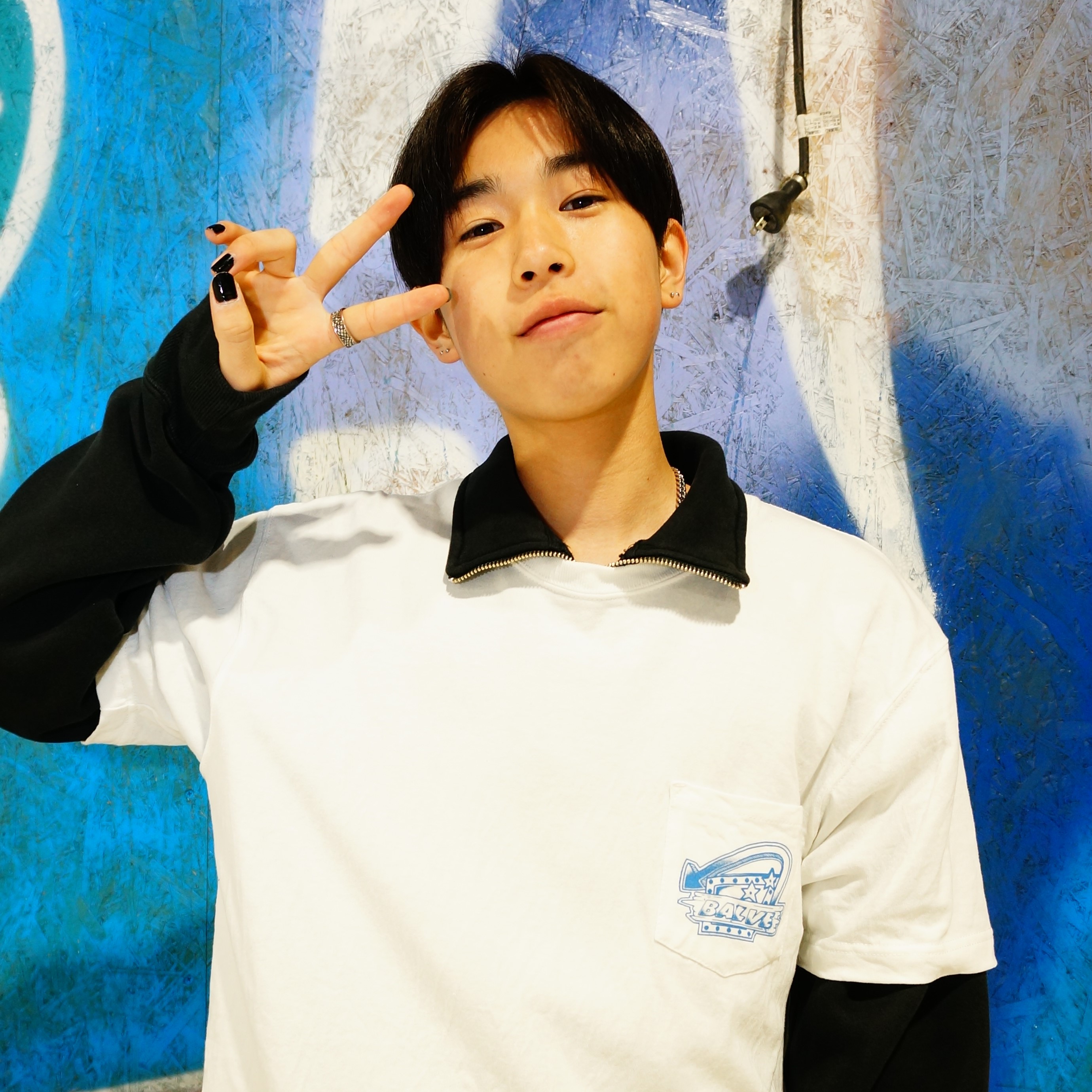 PROFILE 秋山 優斗